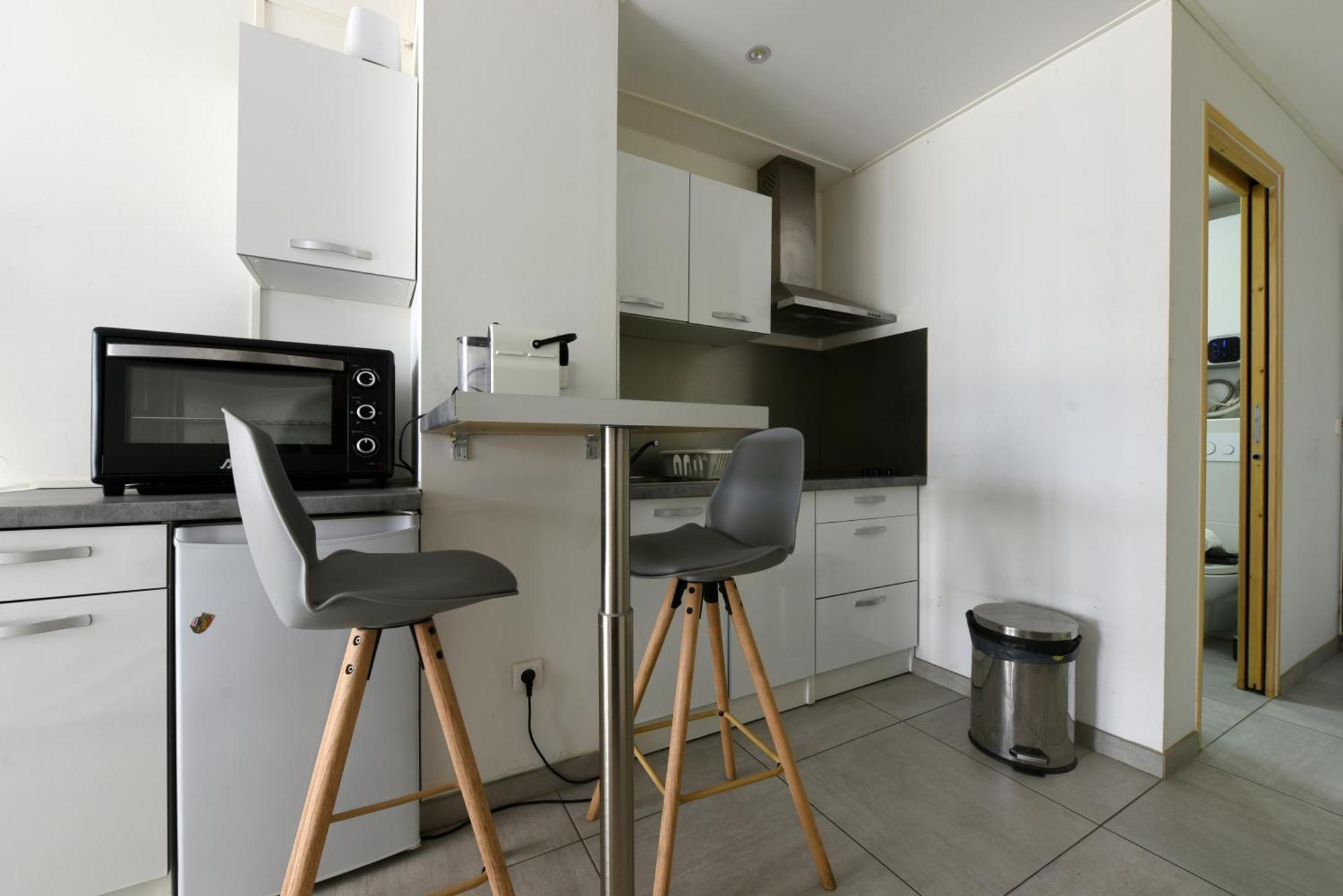 Provencal Studio Netflix Appart-Hotel-Provence La Fare-les-Oliviers Exteriér fotografie