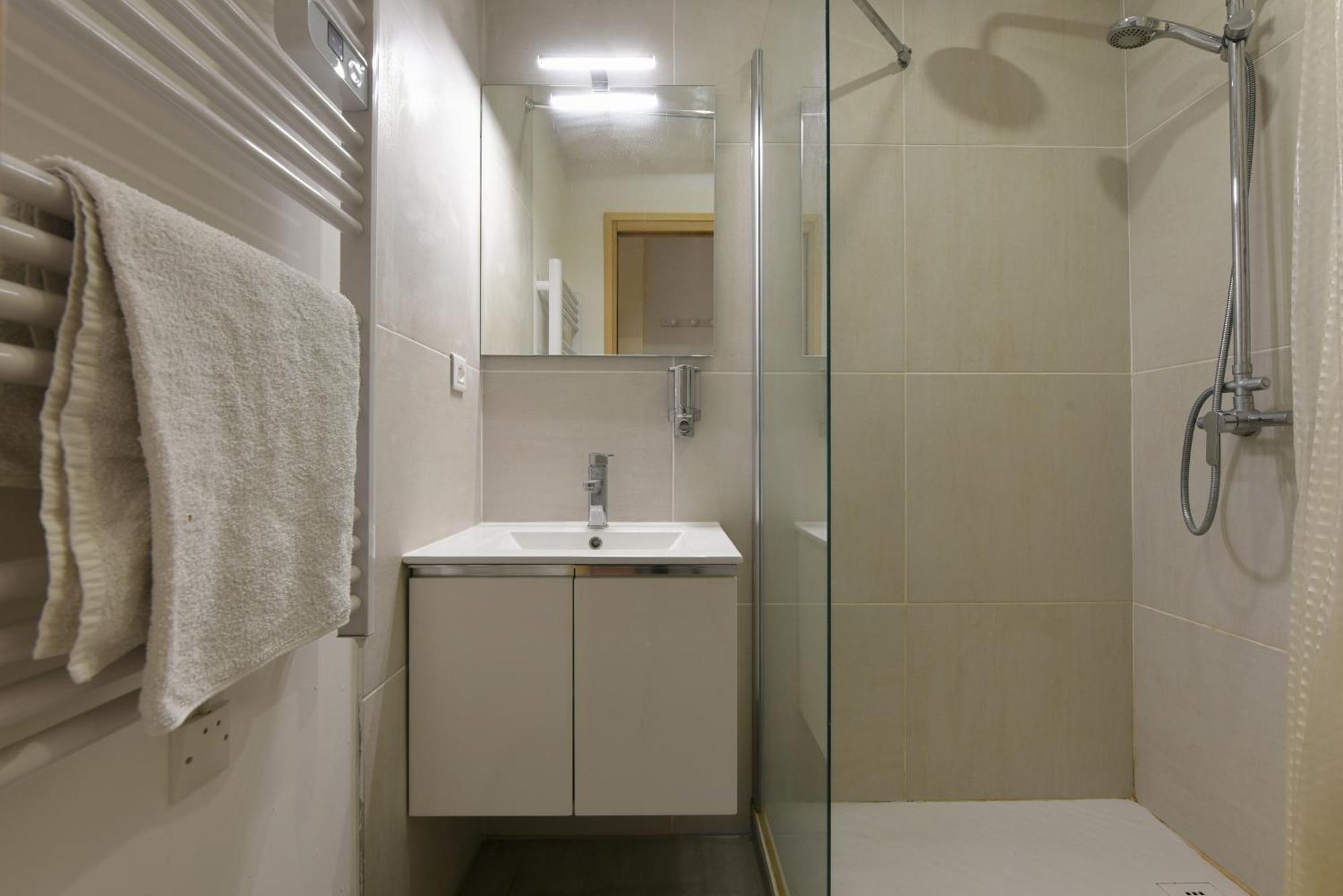 Provencal Studio Netflix Appart-Hotel-Provence La Fare-les-Oliviers Exteriér fotografie